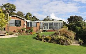 Sails Ashore Lodge